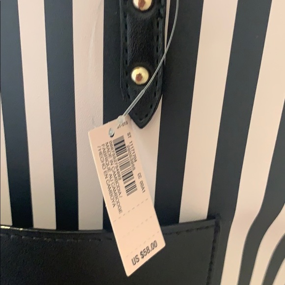 Victoria’s Secret Tote - Picture 2 of 4